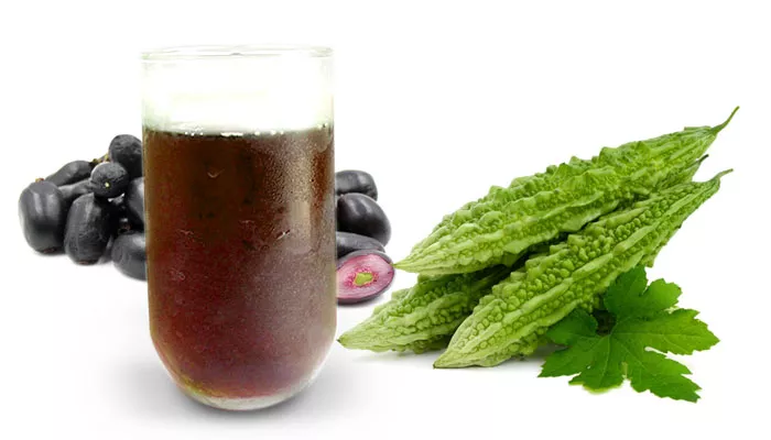 Karela Jamun Juice (Bitter Gourd and Black Plum)